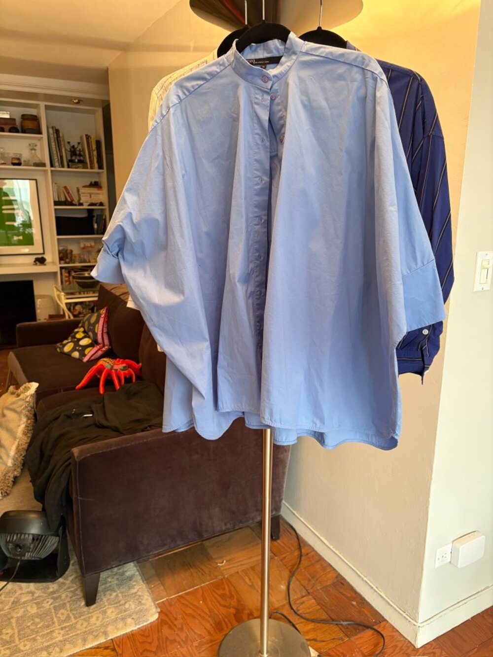 Meg oversized blue shirt